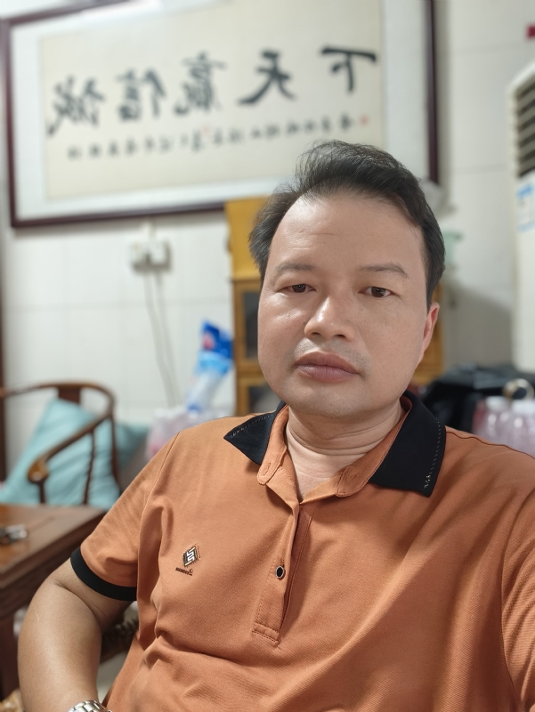 自强不息的第一张照片--贵港中老年相亲网